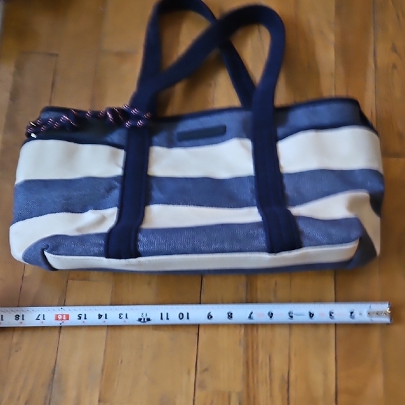 Patriotic Tommy Hilfiger Tote Bundle Includes NWT Nautica Wallet - Picture 12 of 16
